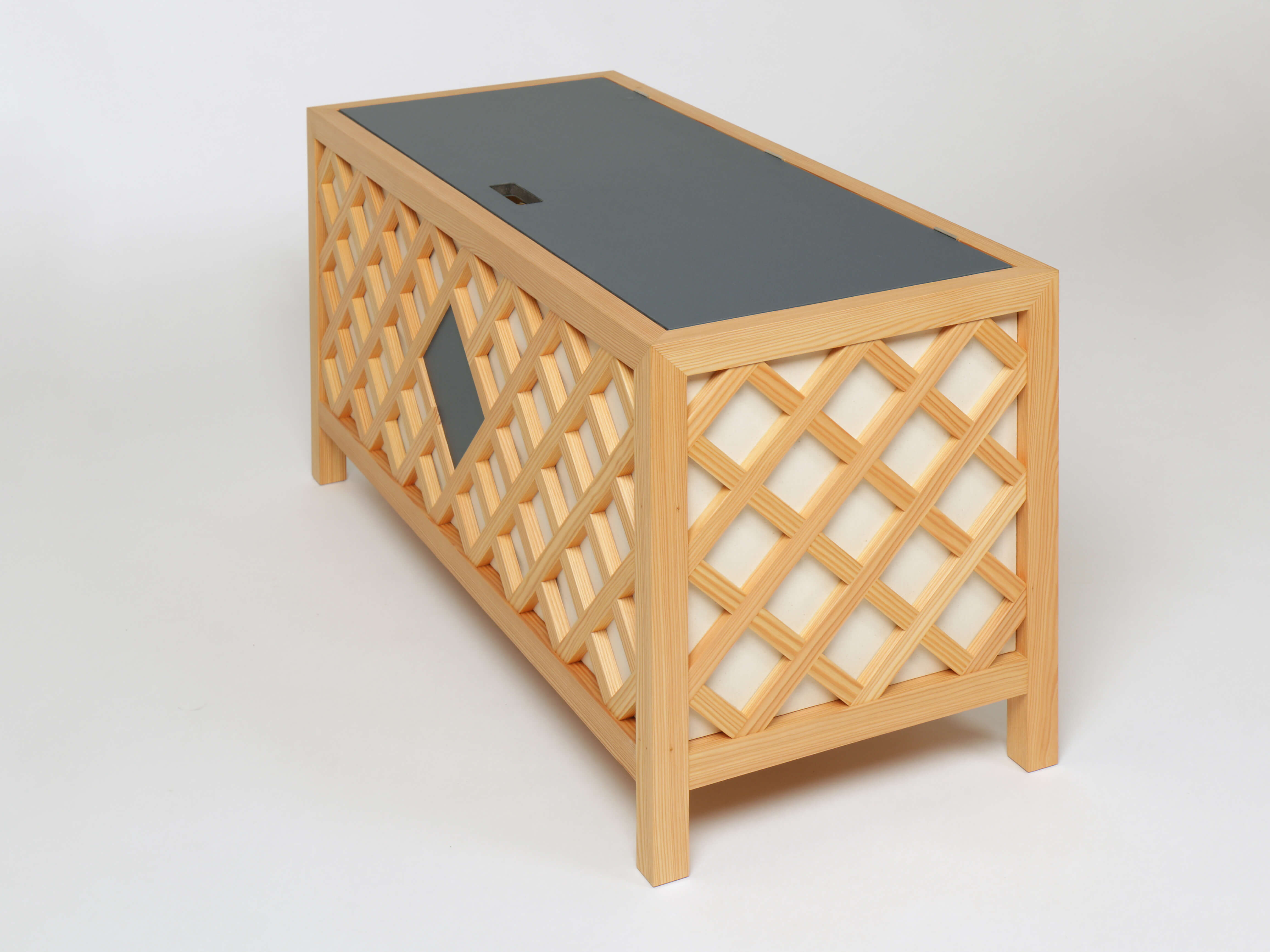 Wäschetruhe - geschlossen